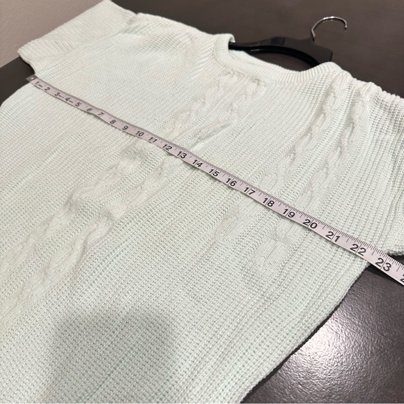 Vintage Avon Seafoam Green Knit Tunic Sweater, Comfortable, Women’s Size medium - Picture 7 of 7